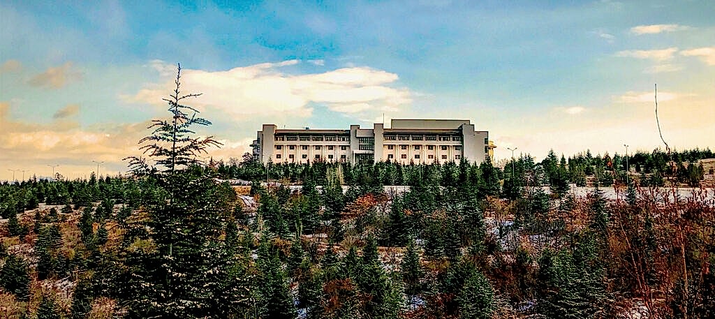 Müzik ve Sahne Sanatları Fakültesi